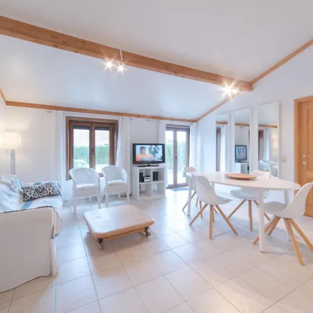 Prázdninový dům Enjoy With Parking By Interhome De Haan