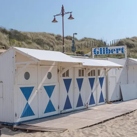 Prázdninový dům Enjoy With Parking By Interhome De Haan